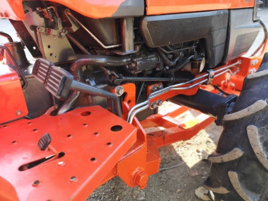 สินค้าเข้าใหม่คะ รถไถมือ2รุ่น L3408. สภาพพร้อมใช้งาน ราคา185000บาท อุปกรณ์3ชิ้น ใบดันหน้า+ผาน+โรตารี่ ทำงาน. 2010ชม.พร้อมบริการจัดส่ง สนใจติดต่อที่0906910337ต้า ร้าน ส.เจริญแทรกเตอร์