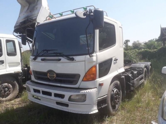 ขาย 750,000 รถสิบล้อหัวลาก HINO MEGA ปี 48 260 แรง 2เพลา เกียร์ฟูลเลอร์ มีระบบชุดปั่นดั้ม หัวบาง ยาง