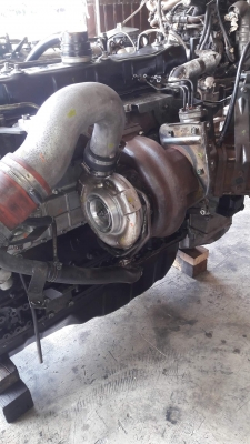 เครื่องยนต์อีซูสุเดก้า6SD1TC#320แรงม้ายูโร สวยจัดติดดีมากพร้อมใช้ที่081--1951535ครับ