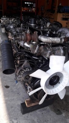 เครื่องยนต์อีซูสุเดก้า6SD1TC#320แรงม้ายูโร สวยจัดติดดีมากพร้อมใช้ที่081--1951535ครับ