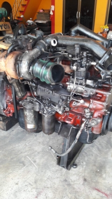 เครื่องยนต์ฮีโน่ PO9C#300 แรงม้า สวยสมบูรณ์แรงๆ ติดดีมากครับ สนใจเน้นโทร 081-1951535 (คุณวุฒิ)ครับ