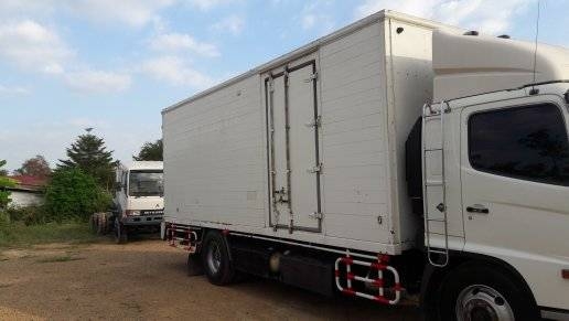 ตู้แห้ง อลูมิเนียม ประตู 4 บาน 7.2 เมตร