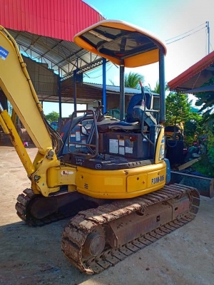 ขายจ้า..KOMATSU PC30MR-2. เก่านอกแท้  สภาพสวย มีลายแย๊ก เดิมๆๆ  2,xxx. ชั่วโมง  พร้อมใช้  โทร 089-3818694จ๊อย