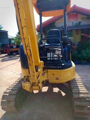 ขายจ้า..KOMATSU PC30MR-2. เก่านอกแท้  สภาพสวย มีลายแย๊ก เดิมๆๆ  2,xxx. ชั่วโมง  พร้อมใช้  โทร 089-3818694จ๊อย