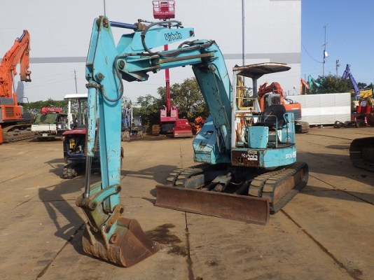 ขาย รถแม็คโคร KUBOTA RX-501 พร้อมใช้งาน นำเข้าเองจากประเทศญี่ปุ่น ติดต่อ 063-9316985 ID LINE : 0639316985 ครับ