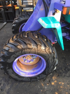 ขายรถตัก KOMATSU WA50-3 รถนอกเก่าญี่ปุ่น ใช้งานน้อย 1,100 ชั่วโมงทำงาน ขายรถตัก KOMATSU WA50-3 รถนอกเก่าญี่ปุ่น ใช้งานน้อย 1,100 ชั่วโมงทำงาน