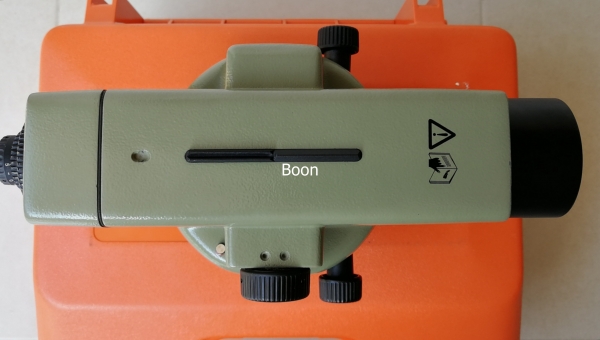 สินค้ามือสอง  ขายกล้องระดับ+เลนส์ Micrometer Leica NA2 32x +Leica GPM3