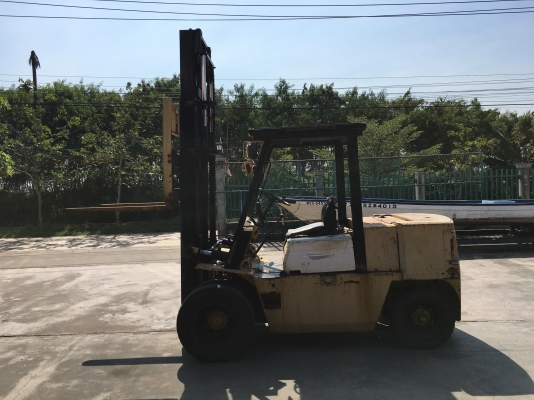 ขาย ฟอคลิฟท์ KOMATSU ขนาด 4 ตัน เสา 4 เมตร เครื่องยนต์ ดีเซล ขาย ฟอคลิฟท์ KOMATSU ขนาด 4 ตัน เสา 4 เมตร เครื่องยนต์ ดีเซล