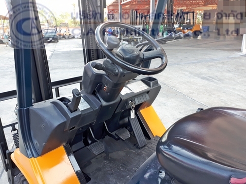 ขาย รถโฟล์คลิฟท์ TOYOTA รุ่น 7-FD18