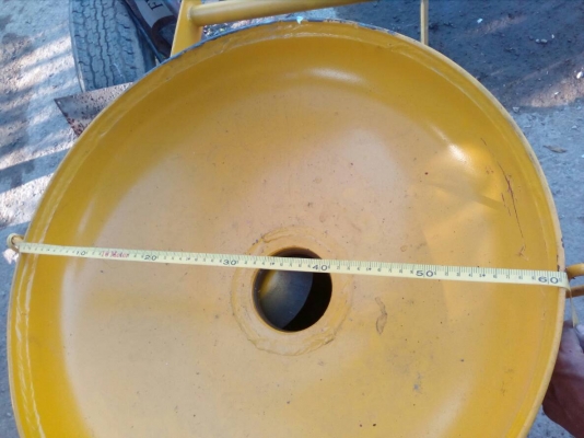 ขายถังยิงทราย ขนาด 350 ลิตร ยี่ห้อ TRB รุ่นTRB620 พร้อมชุดอุปกรณ์ (สินค้าใหม่ยังไม่เคยผ่านการใช้งาน)