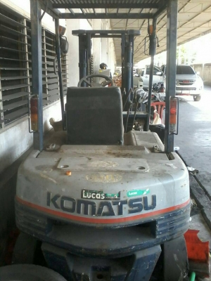 ฟอร์คลิฟต์Komutsu Fd20-11 เครื่องดีเซล เกียรธรรมดา ยางตัน พร้อมใช้