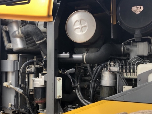 ขายรถตักล้อยาง HITACHI ZW220 (เทียบเท่า WA380-6) นำเข้าเองจากญี่ปุ่น สภาพสวยพร้อมใช้ มีVDOการทำงานครับ