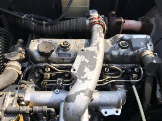 ขายรถปูยาง MITSUBISHI MF61WD (ขนาด 6 เมตร) ปี 2001 นำเข้าเองจากญี่ปุ่น สภาพสวยพร้อมใช้งาน มีVDOการทำงานครับ