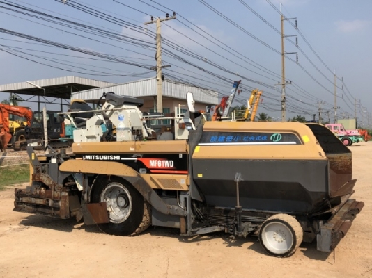 ขายรถปูยาง MITSUBISHI MF61WD (ขนาด 6 เมตร) ปี 2001 นำเข้าเองจากญี่ปุ่น สภาพสวยพร้อมใช้งาน มีVDOการทำงานครับ