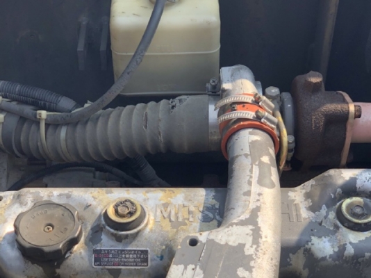 ขายรถปูยาง MITSUBISHI MF61WD (ขนาด 6 เมตร) ปี 2001 นำเข้าเองจากญี่ปุ่น สภาพสวยพร้อมใช้งาน มีVDOการทำงานครับ