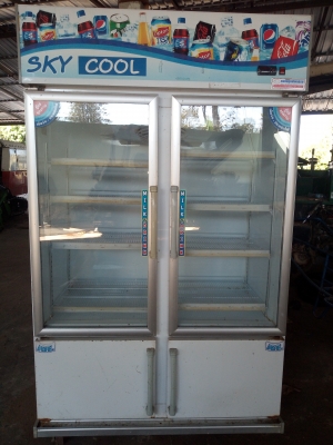 ขายตู้แช่ครับ 13500 บาท ปกติทุกอย่าง