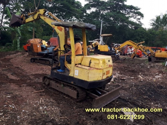 ขาย รถขุด แบ็คโฮ IHI เก่าญี่ปุ่นแท้ PC20 พร้อมใช้งาน แทร็กเหล็ก เครื่อง ISUZU 3 สูบ ชมวีดีโอได้ครับ ขาย รถขุด แบ็คโฮ IHI เก่าญี่ปุ่นแท้ PC20 พร้อมใช้งาน แทร็กเหล็ก เครื่อง ISUZU 3 สูบ ชมวีดีโอได้ครับ