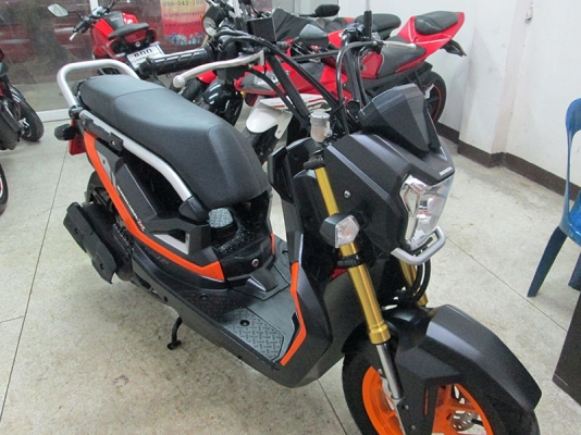 (โอนฟรี) ขาย Honda Zoomer-X ไมล์แท้ 4342 กม ปี 2017 สภาพสวยเดิมๆ (โอนฟรี) ขาย Honda Zoomer-X ไมล์แท้ 4342 กม ปี 2017 สภาพสวยเดิมๆ