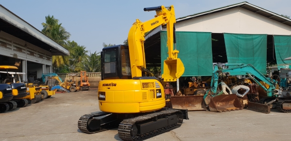 ขาย รถขุด KOMATSU รุ่น PC50UU-2-มือสองญี่ปุ่น แทรกเหล็ก สลัก บูทเอวแน่น 100\% สวยพร้อมใช้งาน มือถือ 0818753444  สอบถามเพิ่มเติมได้ที่ http://line.me/ti/p/mFkzr50JV
