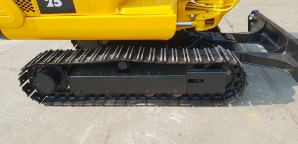 ขาย รถขุด KOMATSU รุ่น PC25-1- มือสองญี่ปุ่น แทรกเหล็ก สลัก บูทเอวแน่น 100\% คันนี้ มาพร้อม ไลน์กระแทก สวยพร้อมใช้งาน มือถือ 0818753444