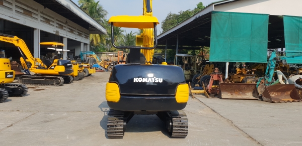 ขาย รถขุด KOMATSU รุ่น PC25-1- มือสองญี่ปุ่น แทรกเหล็ก สลัก บูทเอวแน่น 100\% คันนี้ มาพร้อม ไลน์กระแทก สวยพร้อมใช้งาน มือถือ 0818753444