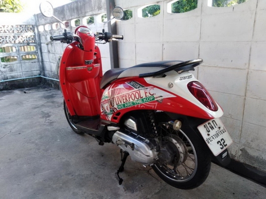 ขายHonda Scoopy-i ปี55 ลายLiverpool Limited ราคาเบาๆ