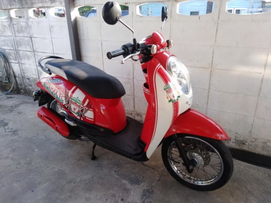 ขายHonda Scoopy-i ปี55 ลายLiverpool Limited ราคาเบาๆ