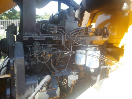 รถบดสั่นเสทือนขนาด10ตัน 2เพลาเปลือกเดียว STA VV900D เครืองดี ระบบสั่นแรง เล่มทะเบียน เจ้าของขายเอง รถบดสั่นเสทือนขนาด10ตัน 2เพลาเปลือกเดียว STA VV900D เครืองดี ระบบสั่นแรง เล่มทะเบียน เจ้าของขายเอง