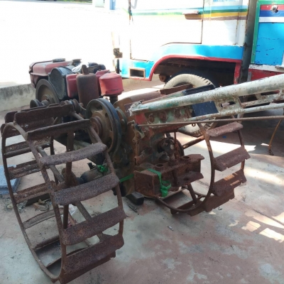 เดินตาม  เครื่อง 8 แรง ล้อเหล็ก 8000