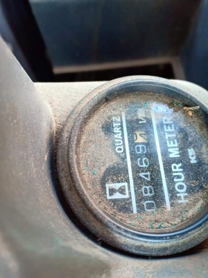 ขายจ้า.KOBELCO SK200-3 มาร์คไฟว์ ซุปเปอร์ เก่านอกแท้ มีลายแย๊ก แทรค 80  เช็คระบบพร้อมทำสีใหม่  ลองระบบกันได้ทุกวัน โทร 089-3818694 จ๊อย..