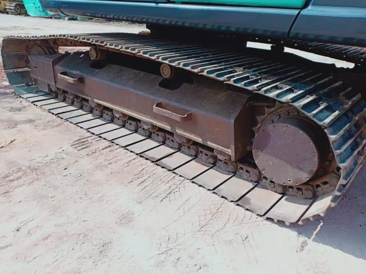 ขายจ้า.KOBELCO SK200-3 มาร์คไฟว์ ซุปเปอร์ เก่านอกแท้ มีลายแย๊ก แทรค 80  เช็คระบบพร้อมทำสีใหม่  ลองระบบกันได้ทุกวัน โทร 089-3818694 จ๊อย..