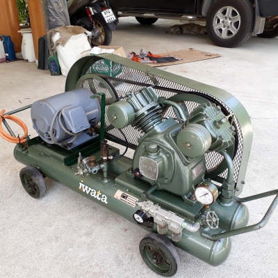 ปั้มลมลุกสุบ Iwata CS-265 ปั้มลมลุกสุบ Iwata CS-265