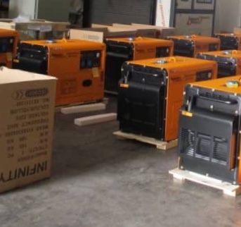 GEN-SET NEW INFINITY 6 KW. รับประกัน 6 เดือน สินค้าใหม่นำเข้า GEN-SET NEW INFINITY 6 KW. รับประกัน 6 เดือน สินค้าใหม่นำเข้า