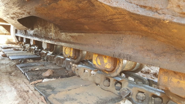 ขาย แบคโฮ CAT E200B เครื่อง 6D15 เทอร์โบ ปั้มเดิม เอวแน่น ช่วงล่างต้องเปลี่ยนโซ่กับใบแทรค เอกสารใบซื้อขาย