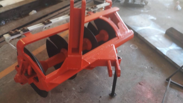 ขายผาน 22 นิ้ว 4 ใบ สวยๆ 15000