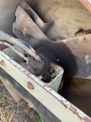 รถบด Ingersoll Rand รุ่น DD110 หน้า-หลังเหล็ก 10 ตัน 2 เพลา เอวอ่อน มีเล่มทะเบียน ราคา 850,000 โทรหา081-989-1989หรั่งครับ