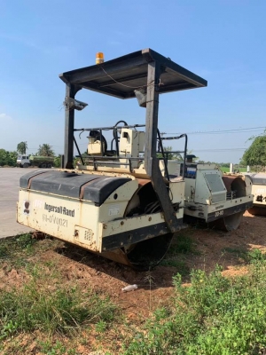 รถบด Ingersoll Rand รุ่น DD110 หน้า-หลังเหล็ก 10 ตัน 2 เพลา เอวอ่อน มีเล่มทะเบียน ราคา 850,000 โทรหา081-989-1989หรั่งครับ