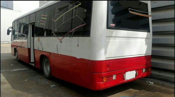 ขายรถบัส35ที่นั่ง BENZ เครื่อง 136 แรง ปี 2547 แอร์ไฟฟ้า ช่วงล่างถุงลม ยาว10 เมตร  มีรีวิวเครื่อง