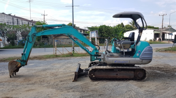 รถขุดโกเบลโก้ コベルコ Kobelco SK025-2 เก่าญี่ปุ่น