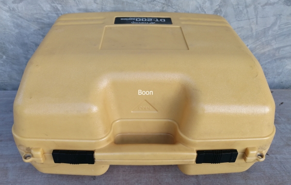 สินค้ามือสอง ขายกล้องวัดมุมอิเล็คทรอนิกส์ TOPCON DT-209  Electronic theodolite สภาพสวย Made in Japan รุ่นปัจจุบัน อุปกรณ์ตามรูป  พร้อม calibrate