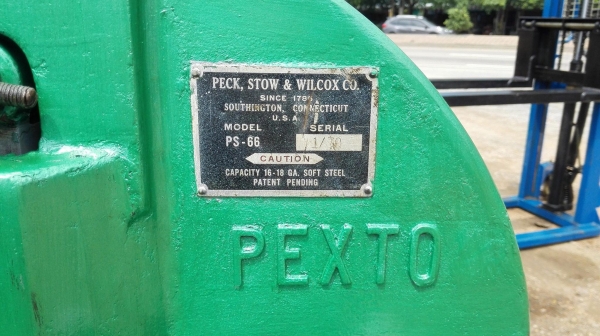 เครื่องเข้าฉากบากมุมมือโยก PEXTO WILCOX Made in USA ฉากบากมุม แผ่นซิงค์/สังกะสี/เหล็กบาง เครื่องเข้าฉากบากมุมมือโยก PEXTO WILCOX Made in USA ฉากบากมุม แผ่นซิงค์/สังกะสี/เหล็กบาง