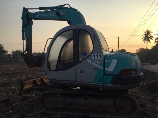 ขายครับ kobelco sk60 mark5 เครื่องดี ปั้มดี ระบบดี ช่วงล่างเต็ม เอกสารใบซื้อขาย เจ้าของขายเอง