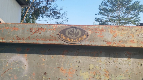 ขายกรรไกรตัดเหล็กเกียร์บอมยาว2.5ตัดได้4.5อุปกรณ์ครบเก็บไฟนิดหน่อย