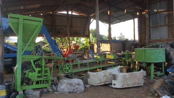 ขาย เครื่องอัดอิฐบล็อก ครบชุด เอาไปติดตั้งใช้งานได้เลยครับ