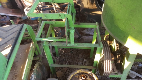 ขาย เครื่องอัดอิฐบล็อก ครบชุด เอาไปติดตั้งใช้งานได้เลยครับ