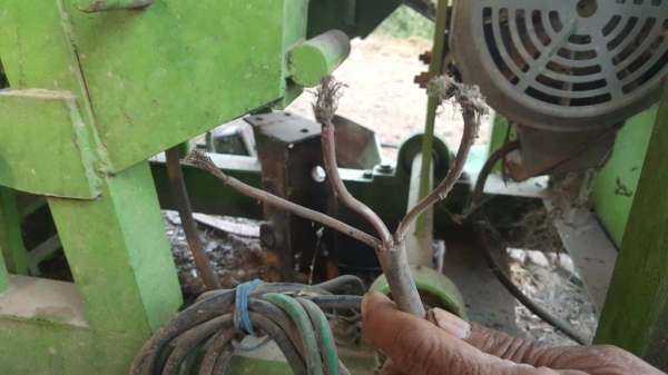 ขาย เครื่องอัดอิฐบล็อก ครบชุด เอาไปติดตั้งใช้งานได้เลยครับ