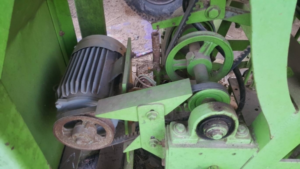 ขาย เครื่องอัดอิฐบล็อก ครบชุด เอาไปติดตั้งใช้งานได้เลยครับ