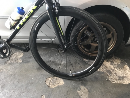 จักรยานเสือหมอบ TREK EMONDA ALR จักรยานเสือหมอบ TREK EMONDA ALR
