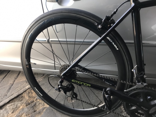 จักรยานเสือหมอบ TREK EMONDA ALR จักรยานเสือหมอบ TREK EMONDA ALR