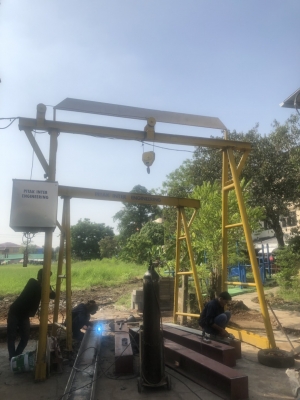 เครนทรงเอ เครนทรงเอ